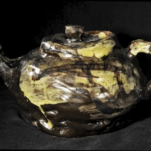 "Teapot One"
Waleed R. Qaisi
Doha, Qatar
http://www.ceramicstoday.com/articles/waleed.htm/